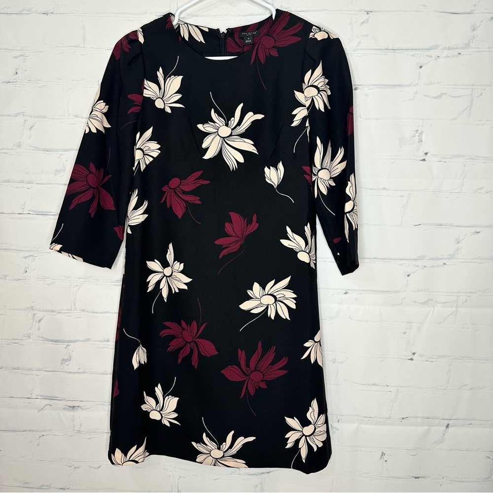 Ann Taylor size 2 petite dress
